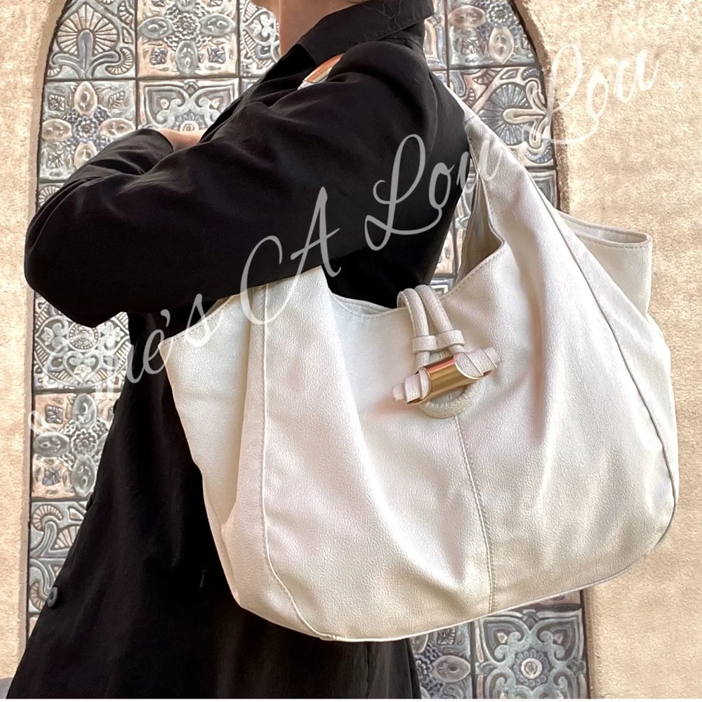 ANTONIO MELANI Ivory Leather Hobo with Gold-Tone Accent